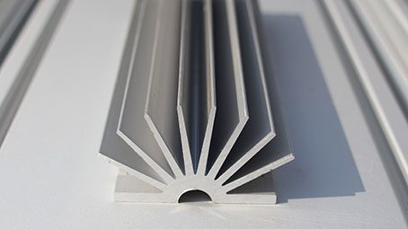 粉色网站免费看散热器