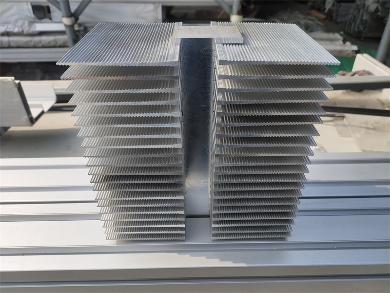 散热器粉色网站免费看挤压开模定制