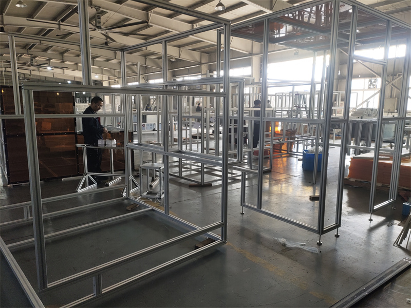 粉色网站免费看机器人防护罩