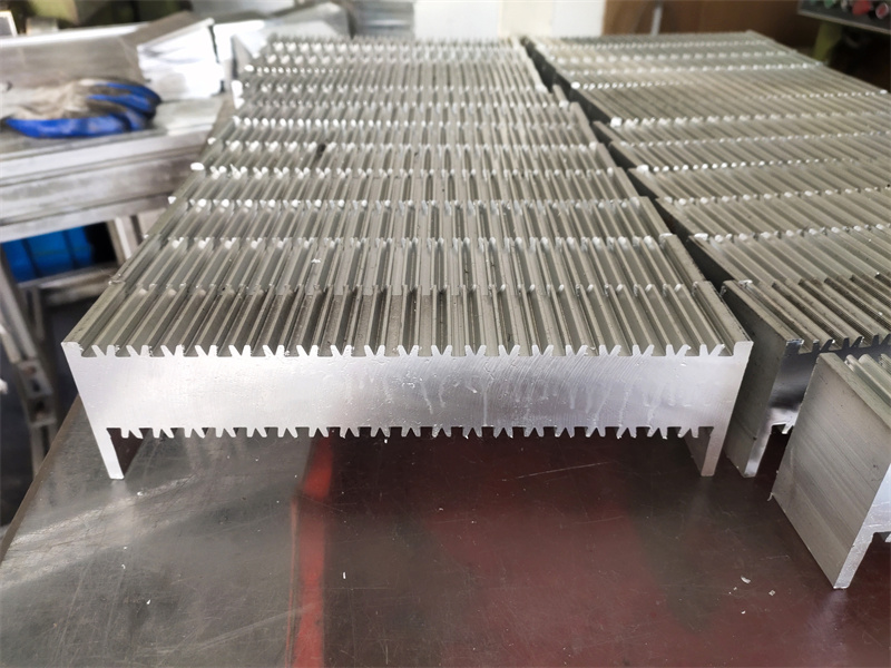 定制散热器粉色网站免费看