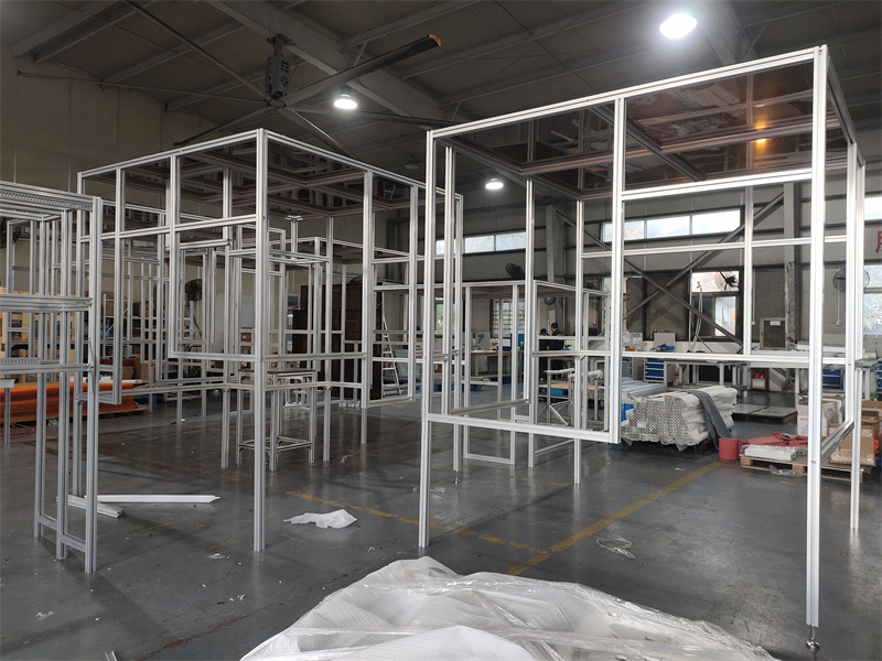 防护罩粉色网站免费看框架