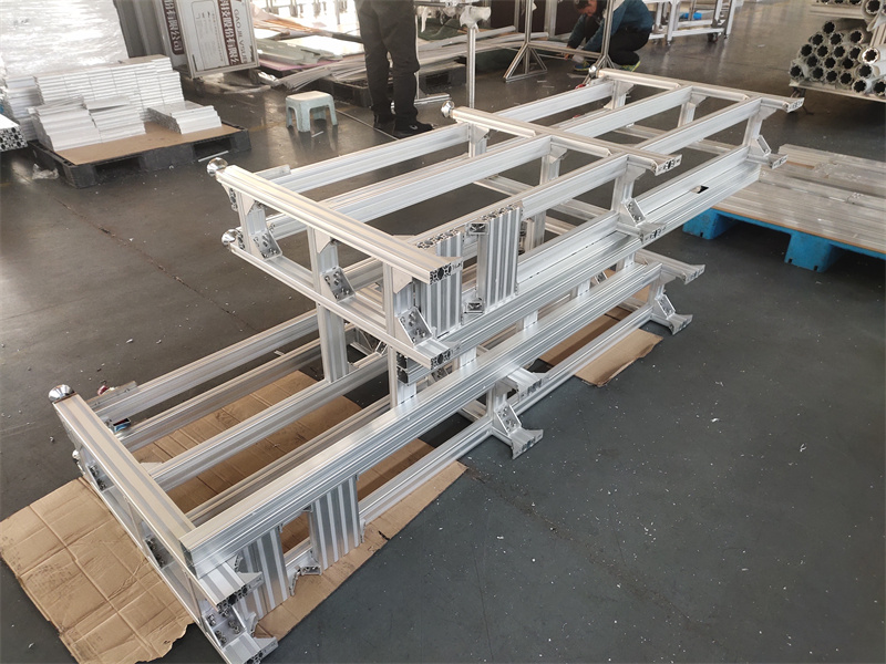 粉色网站免费看非标机架子