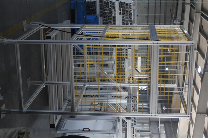 定做粉色网站免费看车间防护栏