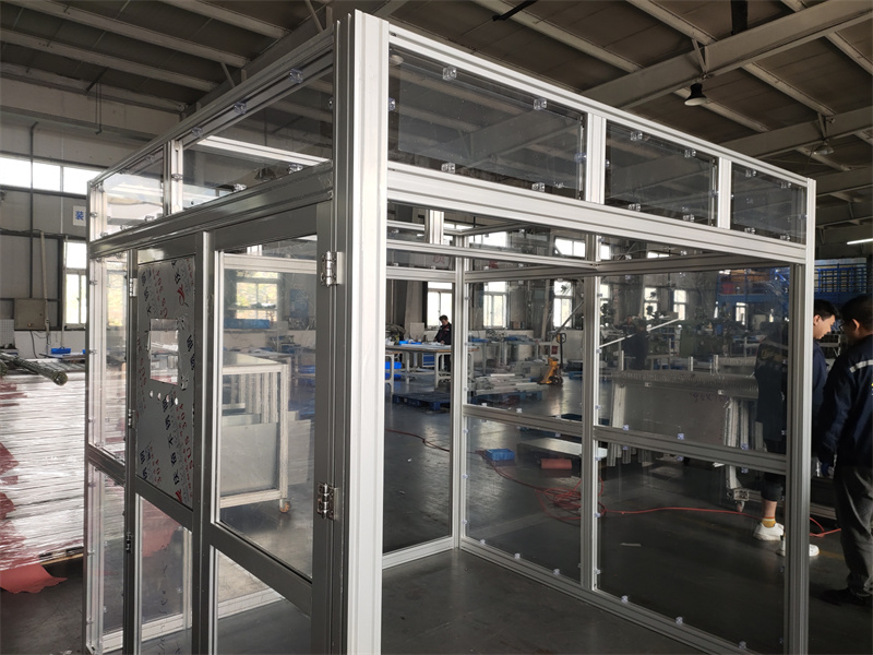 粉色网站免费看外罩